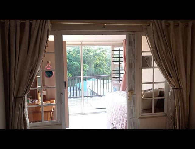 3 BEDROOM SIMPLEX FOR SALE IN MALVERN